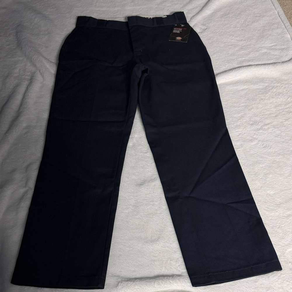 Dickies Women’s Navy Work Pants 8 Short